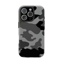 Funda de teléfono con camuflaje negro y gris + Protector de cable de carga y datos, enrollador de cable y resistencia a mordeduras, a prueba de agua, a prueba de golpes, resistente a arañazos - Negro - Ver 6