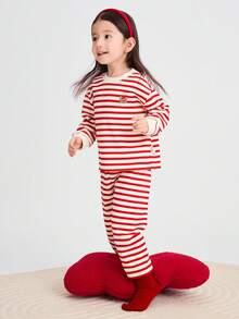 Balabala 2件組少女睡衣套裝，舒適保暖內裡，柔軟居家服，2025春/秋款 - 白紅色調 - 查看 4