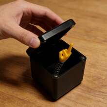 1pc Surprise Gift Box, Novelty Gag Gift Box, Funny Prank Box, Personalized Box, Adult Gag Pop-Up Gift Box, Amusing Prank Gift Box, Office Desk Decor, Christmas - Multicolor - View 6