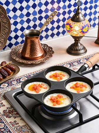 Padella antiaderente a 4 fori, adatta per la ristorazione durante il Ramadan, resistente all'olio, non lavabile, antiaderente e facile da pulire. Padella antiaderente in lega di alluminio a 4 scomparti, edizione limitata per il Ramadan in Medio Oriente, colore opaco chiaro, design a 4 scomparti indipendenti, manico resistente al calore e antiscivolo.