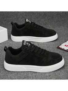 (Fällt klein aus) Modische einfarbige Skaterschuhe für Herren, bequeme rutschfeste Freizeitschuhe mit Schnürung und dicker Sohle, geeignet für Outdoor-Aktivitäten von Männern. Größe 39-48 (wählen Sie nach Innensohlen-Länge aus)