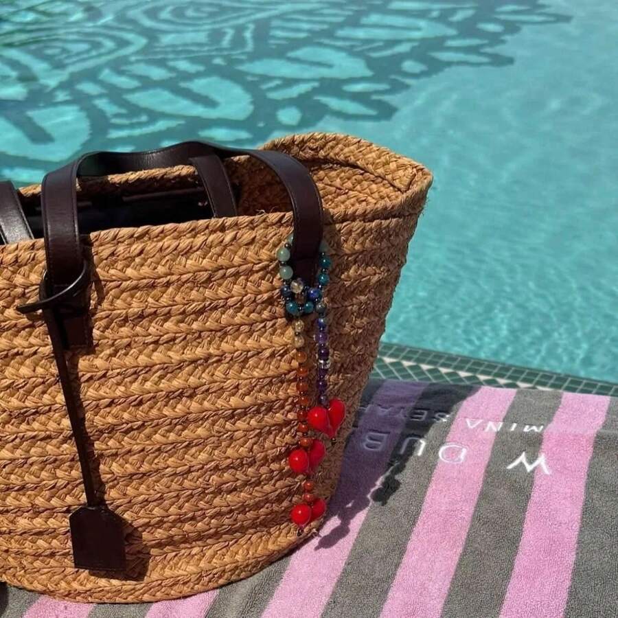 Ozdoby dekoracyjne Ozdoby do torebek damskich Luksusowa miłość Y2K Opakowanie toreb Akcesoria Miłość Amulet Modna miłość Łańcuch koralików