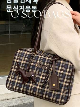 Bolso de mano a cuadros retro con un dije de salchicha, un bolso de hombro informal y de uso diario con estilo preppy, un bolso de lona casual de gran capacidad tipo Boston para mujer.