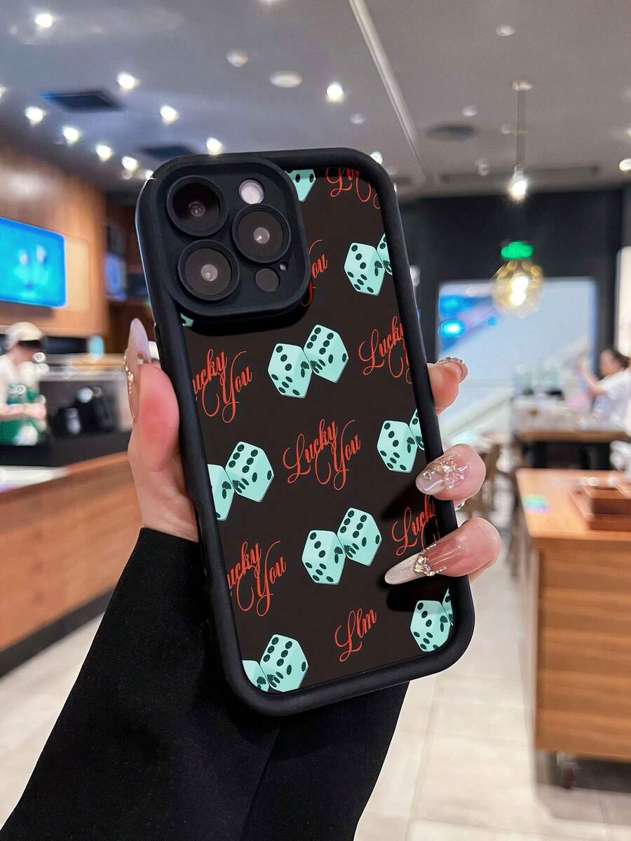 Estuche para teléfono con patrón Lucky You Dice Compatible con estuches para teléfonos 17 16 Pro Max 15 Pro Max 13 y 12 Este estuche para teléfono está hecho de material de silicona TPU duradero que brinda excelente protección contra caídas e impactos al tiempo que ofrece un agarre cómodo Es un gran regalo para familiares, amigos, seres queridos, novios/novias y para Navidad - Negro - Ver 1