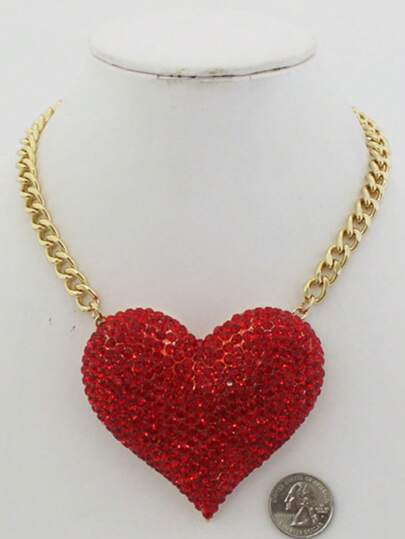 rundraw 1pc 2026 New Fashionable Luxury Heart-Shaped Embedded Metal Red Pendant Necklace, Suitable For Women's Daily, Dating, Party, Ball, Matching Daily Outfit Accessories, Best Gift For Friends, Couples On New Year, Valentine's Day