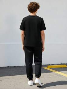 2件套青少年撞色23号印花短袖T恤和运动裤，休闲运动套装，适合日常、上学和轻度社交场合，春夏款 - 彩色 - 查看 4