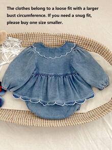 Bộ áo liền quần mùa thu mới cho bé gái, áo liền quần thêu bèo nhún, áo liền quần tam giác denim ngọt ngào thoải mái cho bé tập bò (Sản phẩm này có kiểu dáng rộng rãi, vui lòng chọn nhỏ hơn một size nếu bạn muốn kiểu dáng ôm sát hơn) - Màu xanh lam - Xem 4