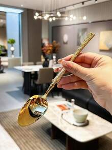 Bộ dao nĩa và thìa bằng thép không gỉ kiểu phương Tây gồm 2/6/12/24 món, thìa và nĩa có vân, thích hợp cho nhà hàng, khách sạn, họp mặt, ăn salad, tiệc tùng. - Vàng - Xem 2