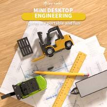 1 Set Alloy Forklift Remote Control Car, Mini Simulated RC Forklift With Pallet, Remote Control Engineering Vehicle With Forks And Hook, Movable Up And Down, Adjustable Gears, 2.4Ghz RC Toy Model Car, 1:64 Mini Simulation Car Model Scale, Portable, Suitable For Boys And Girls RC Toy Car, Ideal Gaming Gift Toy For Kids. - Multi-color Remote Control Engineering Vehicle - View 9