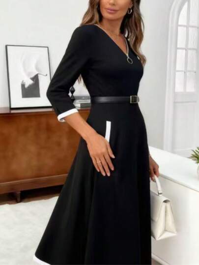 2025 Autumn/Winter Solid Color Round Neck 3/4 Sleeve Dress Black