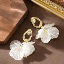 A Pair Of Creative Fashion Silver Needle Super Fairy Sweet Fairy Style Imitation Shell White Petal Tassel Earrings Light Luxury Niche High-End Design Sense Round Face Slimming Earrings Daily Casual Commuting Versatile Earrings Accessories - Vàng - Xem 10