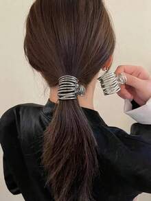 2pcs Women's Simple High-Grade Metal Hair Claws, Hair Clips With Ponytail Holder, Suitable For Daily Use, Going-Out, Washing Face, Makeup, Hair Styling, Clothing Matching Accessories Hair Jaw Clip Hair Clamps Hair Clutch Hair Catcher Clip, Elegant, School Stuff, College Fall Winter Claw Clip Hair Accessories For Women For Vacation Outfits Woman - Đen và trắng - Xem 6