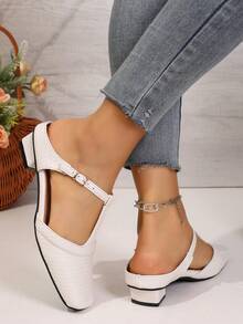 Classic Retro Solid Color Buckle PU Leather Slip-On Shoes, Suitable For Beach, Wedding, Party, Office, Indoor & Outdoor, Spring/Summer - Beige - View 5