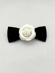 دبوس وردة الكاميليا ذو الشريط الحريري الأنيق المطفي الجديد من الموضة الكورية، للزينة على الياقة للنساء