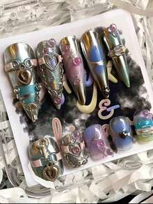 1 khuôn trang trí móng tay, khuôn silicon hình ổ khóa trái tim dùng để trang trí móng. - Trong sáng - Xem 9