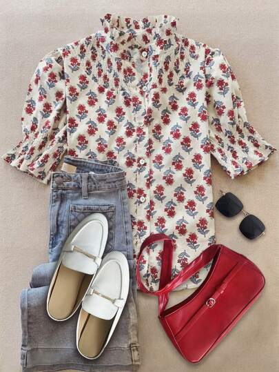 女士休闲印花衬衫，假日风多色印花，领口和袖口饰有红色蕾丝花边，褶裥设计，单排扣，宽松短款衬衫，春夏款