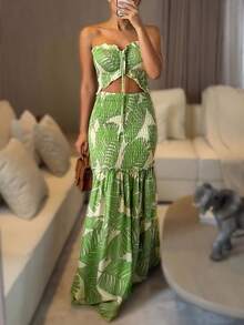 Women's Summer Autumn Casual Elegant Floral Print Bandeau Strapless Tie-Up (2-In-1) Ruched Hip Patchwork Ruffle Hem Long Dress, Suitable For Vacation, Beach, Outings - Green - View 1
