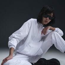 Nike 女士 AS W NSW ESSNTL UV WVN JKT HD 梭织连帽夹克 FV6299-100 - 白色 - 查看 3