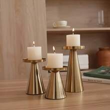 3pcs Romantic Timed Candle Holders - Luxury Tabletop Decor For Valentine's Day, Wedding, Christmas, Durable Iron Design, Reusable And Easy To Clean (Candles Not Included) - Bronze - View 1