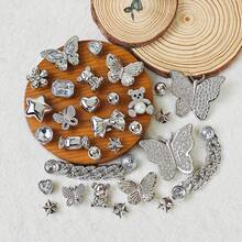 30个Y2K蝴蝶、爱心、星星、动物、植物主题ABS塑料鞋饰，DIY沙滩派对休闲配饰，适合沙滩、假日、派对、办公室、户外、四季皆宜