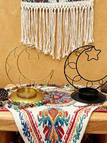 Candelabros de metal adornados con patrones de estrellas y lunas doradas/negras, ornamentos de candelabros con estrellas y lunas, candelabros de estilo nórdico romántico y retro, adecuados para cenas a la luz de las velas, decoración del hogar moderna, mesas de comedor, mesas de café, decoraciones de la sala de estar, decoraciones de boda, regalos de cumpleaños y graduación, llenos de encanto oriental árabe. - Multicolor - Ver 5