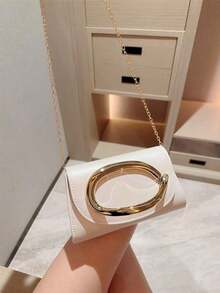 1pc Stylish EU/US Metallic Decorated Mini Box Handbag, High-End Shiny Metal Bar Clutch Purse, Elegant Luxury Evening Dress Party Bag, Leather Design Prom Dancing Clutch/Wedding Ceremony Handbag With Metal Chain - 白色 - 查看 2