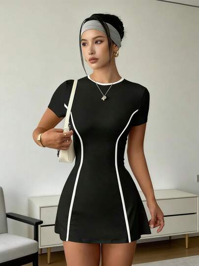 Ropa deportiva para entrenamiento de tenis para mujeres, con pantalones cortos y bolsillos para teléfono móvil, adecuada para correr, yoga, tenis y golf, ropa de fitness, ropa de golf, ropa de rendimiento, materiales elásticos, telas transpirables, negro de yoga