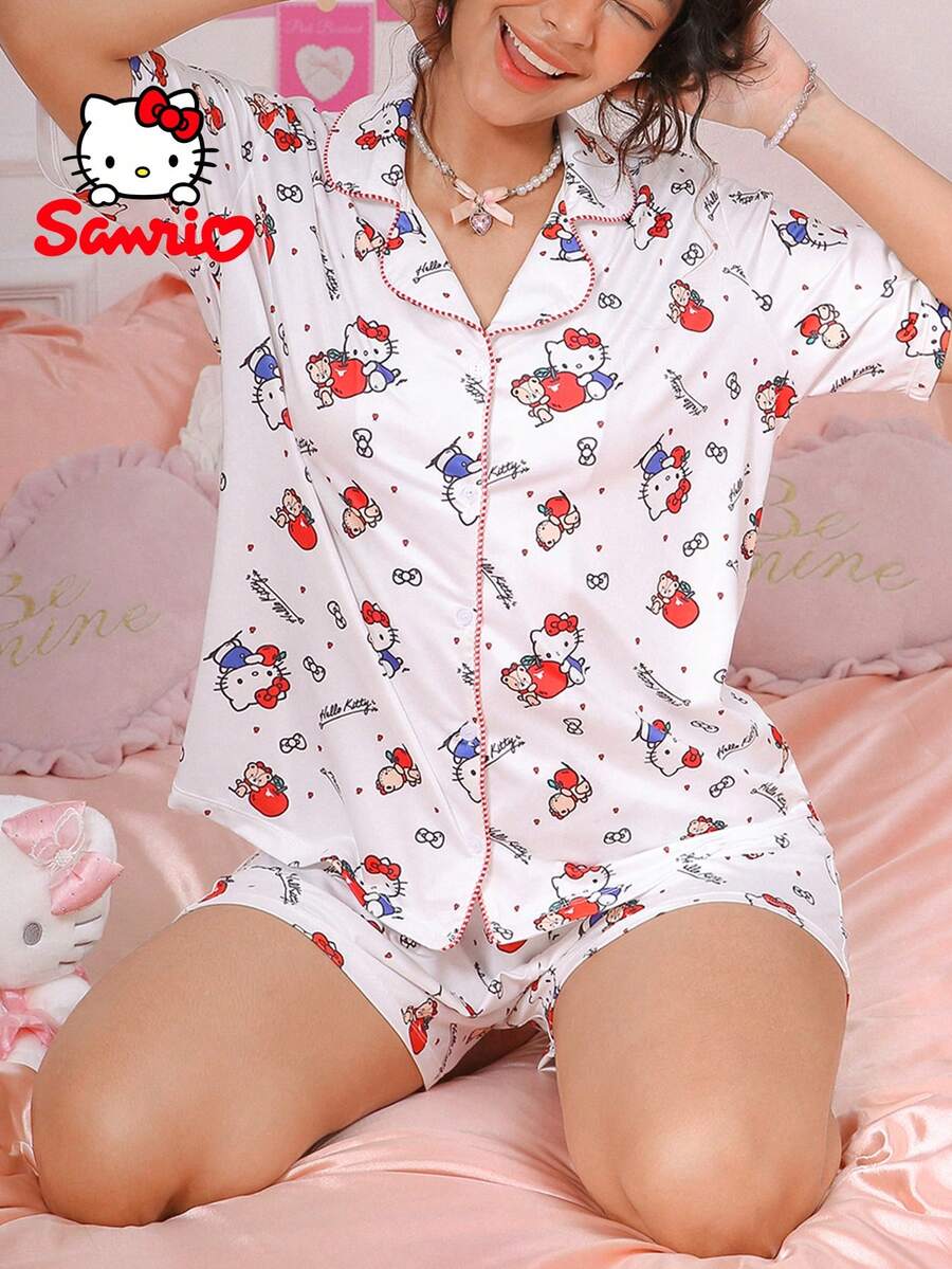 SANRIO Pajamoom 女士两件套睡衣,字母和熊印花,翻领,纽扣睡衣衬衫,白色短袖短裤睡衣,可爱睡衣套装,温馨家居服套装。 - 白色 - 查看 1