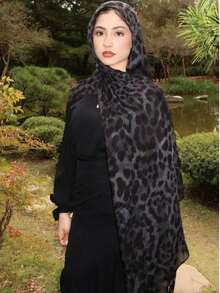 1件装女士波西米亚水墨豹纹印花面纱头巾，休闲街头风日常佩戴头巾，适合所有季节 - 灰色 - 查看 3