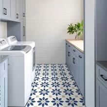 MORCART 20片装，尺寸8英寸 x 8英寸，自粘乙烯基地板砖，防水，适用于浴室、厨房、壁炉、宠物屋、楼梯、卧室、墙面等场所的DIY地板铺设。 - 彩色 - 查看 12