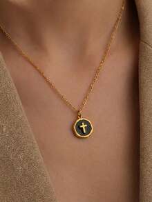 قلادة سلسلة صليب صغير - مجوهرات مسيحية أنيقة وبسيطة، مناسبة للنساء والمراهقات، يمكن ارتداؤها طوال العام في عيد الميلاد وعيد الشكر وعيد الأم