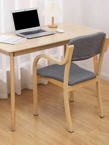 4 Stück universelle quadratische transparente Silikon Stuhlbeinabdeckungen, geeignet für Esstische, Stühle, Hocker, Schutzkappen um Kratzer und Geräusche zu verhindern, rutschfeste Unterseite um Bodenschäden zu vermeiden (mittel/groß)