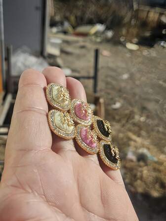 2pcs Fully Rhinestone Letter Inlaid Fashionable Delicate Stud Earrings, New Style Personalized Earrings For Women