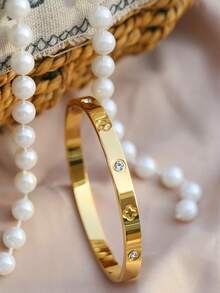 男士不锈钢四叶花水钻手链，简约奢华，适合日常通勤、商务休闲佩戴，情人节专属礼物 - 四葉草手鐲 - 查看 6