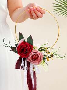 金色圆形花环，适合伴娘、新娘送礼会、仪式、周年纪念装饰，可用作餐桌摆饰或墙面挂饰，也适合夏季、海滩、婚礼等场合。 - 彩色 - 查看 4