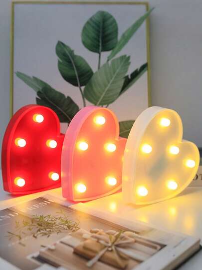 Heart-Shaped LED Night Light, Love Theme Illuminating Decor, Battery Powered, Romantic Decorative Lamp, Suitable For Night Light, Engagement, Wedding, Birthday, Party, Photography Props, Club, Bar, Home Wall Decor