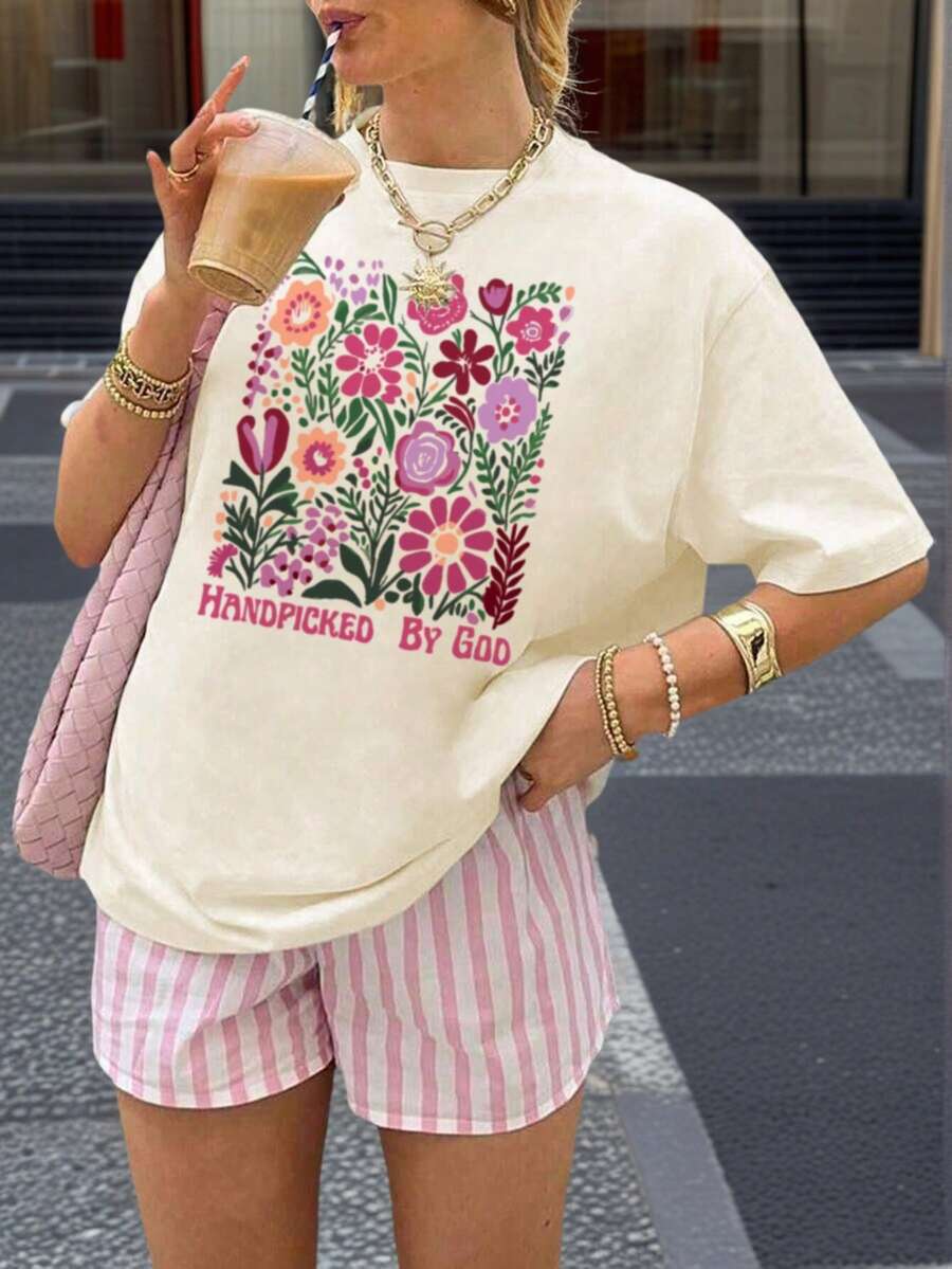 女士夏季新款简约绵羊标语印花圆领短袖T恤，时尚百搭，适合日常穿着。女式上衣，白色、黑色、粉色可选。