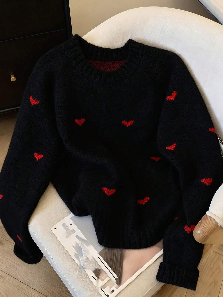 ii 女士舒适心形图案长袖套头毛衣，圆领设计，黑色
