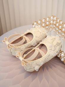 1 Pair Girls' New Fashion Elegant Minimalist Pearl Lace Embroidered Chiffon Breathable Handmade Bow Decor Elastic Band Floral Trim Soft Flat Princess Shoes, Suitable For Dresses, Jeans, Home, Performance, Suitable For Spring, Summer, Autumn