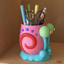 SpongeBob SquarePants 海绵宝宝卡通小蜗笔筒 | 可爱3D打印文具收纳盒，可收纳钢笔/铅笔/剪刀 | 比基尼海滩主题装饰，学生/上班族的理想礼物 | 大容量桌面收纳盒，色彩鲜艳。请注意，由于手工制作，颜色可能略有差异或存在轻微瑕疵。 - 彩色 - 查看 6