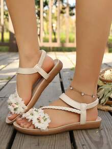 Women's Holiday Beach 3D Floral Decor Fashion Flat Sandals - Beige - View 5