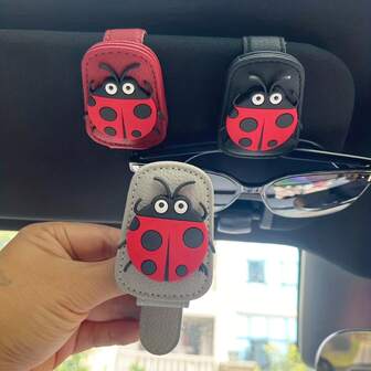 1 Item, Ladybug Designed Magnetic Sunshade Car Eyeglass Clips, Fashionable Car-Mounted Sunglasses Storage Clips, Sunglasses Stand, Ticket Holder, Car Sunshade Accessories, Interior Decoration Items