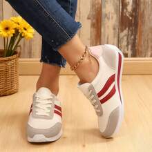 2026 Fall New Women's Casual Sneakers. Plastic Upper With Simple Striped Design. Classic Laces For Easy On And Off. Lightweight And Soft Sole For Comfortable Walking. Perfect For Everyday Strolls And Shopping. Durable And Easy To Care For. Perfect With All Kinds Of Casual Pants. Basic Style For Versatile And Practical Use.Must-Have Outfits For Valentine's Day - 紅色 - 查看 3