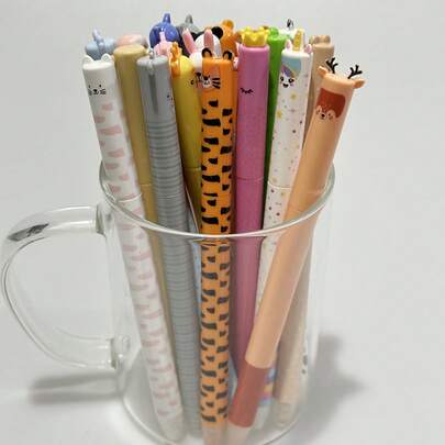 10/15 pièces Stylos à bille effaçables de forme aléatoire d'animaux, rétractables ; recharge bleue de 0,7 mm ; écriture fluide et encre neutre, facile à effacer les erreurs, convient pour les examens, les devoirs et la prise de notes des étudiants ; fournitures scolaires/cadeau de Noël/cadeau de la Saint-Valentin