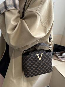 Túi xách nữ thương hiệu cao cấp, túi tote in họa tiết monogram chất lượng cao, túi đeo vai đa năng thời trang mới 2025, túi tote dung tích lớn, túi tote phong cách đường phố cổ điển, túi xách nữ cá tính, túi xách thanh lịch mới 2025, túi tote dung tích lớn. - Cà phê - Xem 5