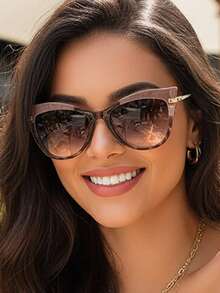 新款复古大框时尚眼镜，不对称造型高端男女通用眼镜，适合日常佩戴、派对和假日穿着 - 彩色 - 查看 2