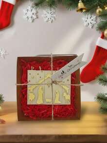 Set de velas decorativas con forma de nacimiento de 7.5 cm de alto, elaboradas con detalles cuidadosamente definidos que resaltan la escena navideña y aportan un toque cálido y especial a cualquier espacio; ideales para crear ambientes festivos, complementar decoraciones temáticas, destacar centros de mesa y ofrecer un regalo único y significativo durante la temporada navideña. - Champán - Ver 2