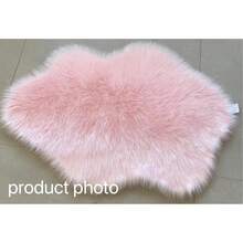 1pc Cloud-Shaped Faux Wool Rug - Modern Minimalist Design, Suitable For Living Room, Bedroom And Home Decor - Soft Plush Surface With Rubber Backing, Machine Washable - Winter Gift, Thick Rug, Autumn/Winter Plush Rug - Baby Pink - View 4