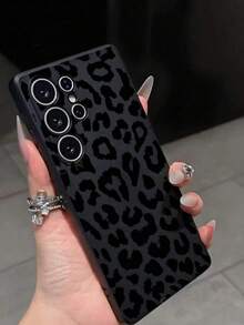 1 pièce Étui de téléphone noir à imprimé léopard à la mode, antichoc et antidérapant, compatible avec iPhone17/17PROMAX/17PRO/AIR/16/15/14/13/12/11/16PROMAX/ Galaxy A04e/A05s/A13/A14/A15/A34/A35/A50/A52/A53/A54/S21/S22/S23/S24/S25/S25Ultra - Noir - Voir 1