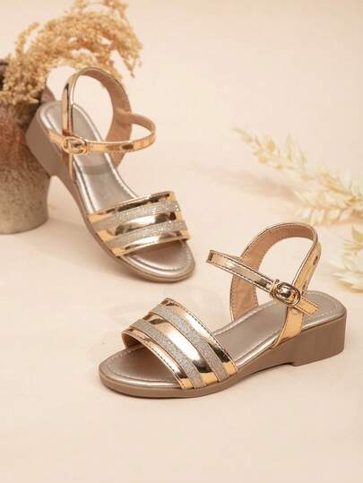 女童时尚百搭沙滩厚底凉鞋，夏季